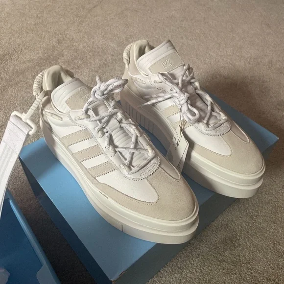 IVY PARK Super Sleek 10.5 - Picture 5 of 9